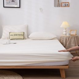 Комплект постельного белья Однотонный Сатин на резинке CSR037 180*200*35;160*200*35 Евро 4 Наволочки