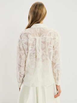 Блузка с аппликациями / Zarina