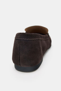 SPLIT SUEDE LOAFERS