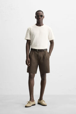 BASIC LIGHTWEIGHT T-SHIRT