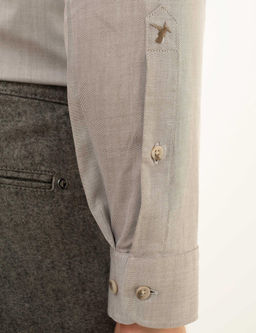 Светло-коричневая приталенная рубашка с длинным рукавом - Cacharel фото 6