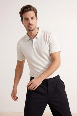 Ekru Regular/Normal Kesim Yumusak Dokulu Pat? Bask?l? Polo Yaka T-shirt TMNSS26PO00033 - Trendyolmilla фото 2