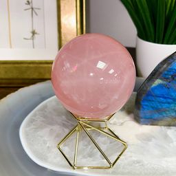 Шар из мадагаскарского Розового кварца