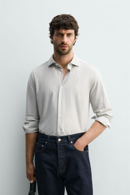 CAMISA REGULAR FIT / Verde / Crudo - Zara фото 2