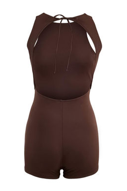 Kahverengi Sorfcu Kapl? S?rt Detayl? Regular Sort Mayo TBESS25MA00006