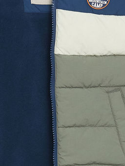 Kap??onlu Bask?l? Erkek ?ocuk ?i?me Yelek