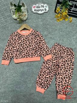 Костюм для девочки спортивный