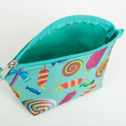 Косметичка на молнии простая, маленькая, с рисунком Леденцы, мятная/разноцветная - Simaland фото 3