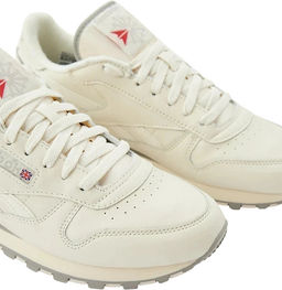 Кроссовки взрослые