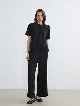 Beli Lastikli Dokulu Geni? Pa?a Kad?n Pantolon