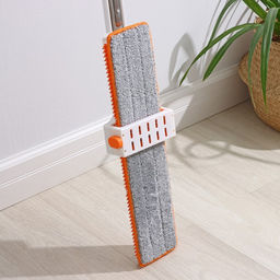 Швабра с отжимом, водосгоном и щёткой Raccoon, 2 насадки из микрофибры 50?11 см, стальная ручка 141 см фото 14