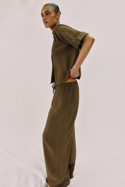 Брюки Zara Pantalon Fluido Recto оливковые