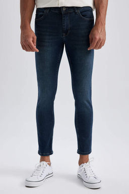 Джинсовые брюки скинни Carlo очень узкого кроя с нормальной талией и очень узкими штанинами