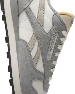 Кроссовки взрослые