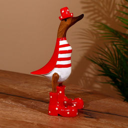 Сувенир «Утка в красном» 27 см, дерево