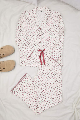 Beyaz Cicekli Kurdele ve Baby Overloklu Pointel/Fitilli Orme Pijama Tak?m? THMAW26PT00221 - Trendyolmilla фото 5