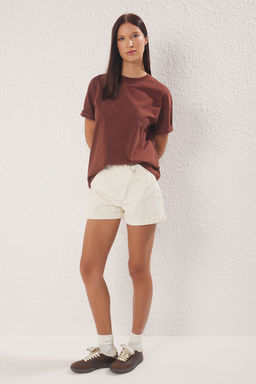 Kahverengi %100 Kal?n Pamuklu Premium Oversize/Genis Kal?p Orme T-Shirt TWOSS23TS00040