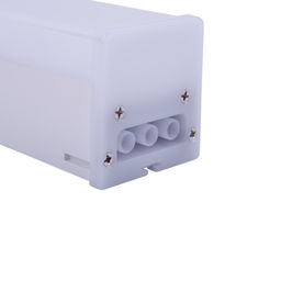 ULO-N11L-8W/6500K/120D IP40 WHITE Светильник светодиодный L-образный. Угол 120 градусов. Белый свет (6500K). 800Лм. Алюминий. Цвет белый. TM Uniel
