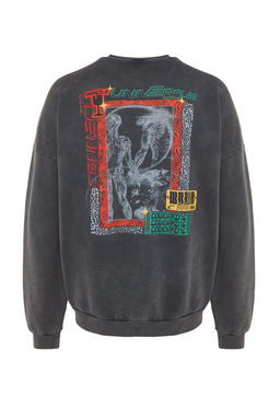 TRENDYOL MAN Antrasit %100 Pamuk Oversize/Genis Kesim Eskitme/Soluk Efektli Sweatshirt TMNAW24SW00080 - Trendyolmilla фото 13