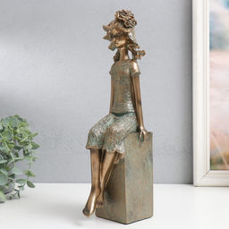 Фигурка полистоун Девочка на кубе, с цветком в волоса?, под бронзу, 9.5?12?34 см