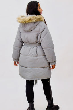 Зимняя куртка на поясе с натуральным мехом арт. 23226