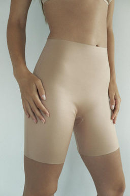 BODY SHAPE CYCLING SHORTS - Zara фото 16