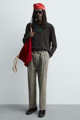 ZAPATILLA TEJIDO AARON LEVINE X ZARA / Negro