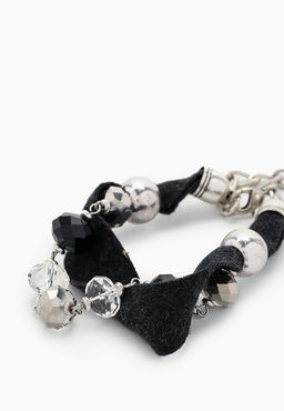 Браслет из серого шерстяного сукна - Модные истории фото 3