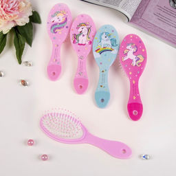 Цена за 2 шт. Расчёска массажная Единорог, 5.5?17.51 см, МИКС