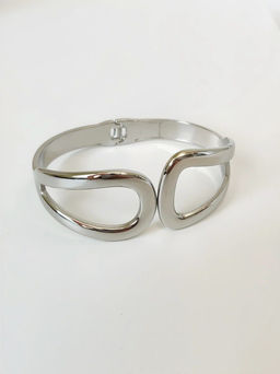 Браслет из стали