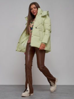 Зимняя женская куртка модная с капюшоном салатового цвета 52302Sl