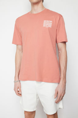 TRENDYOL MAN Gul Kurusu Oversize/Genis Kesim Yaz? Bask?l? K?sa Kollu %100 Pamuklu T-Shirt TMNSS24TS00015 - Trendyolmilla фото 4