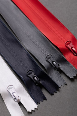 Молния Спираль декоративная GAMMA G103W с водонепроницаемым покрытием 70 см тип 3 10 шт разъёмная однозамковая