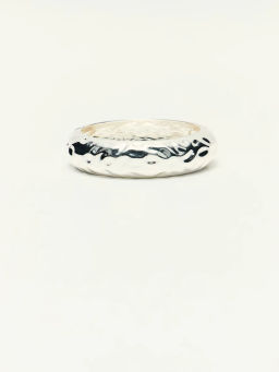 Браслет с мятой фактурой / Zarina