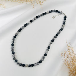 Бусы из Кварца с включением Турмалина