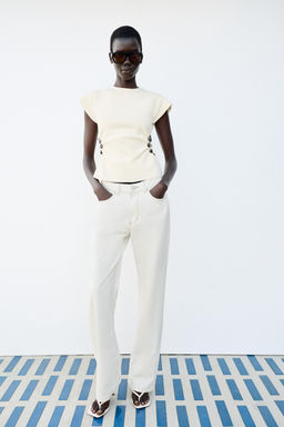 TOP PUNTO CUT OUT BOLAS / Crudo