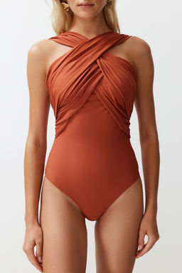 TRENDYOLMILLA Kiremit Halter Yaka Drapeli Regular Mayo TBESS20MA0298 фото 4