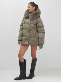 Куртка зимняя женская с мехом и капюшоном тренд коричневого цвета 7658K - Visdeer фото 12