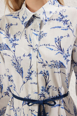 TRENDYOLMILLA Ekru Cicekli Etegi Belden Ac?lan Mini %100 Pamuk Dokuma Elbise TWOSS25EL00197 фото 4