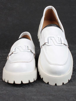 03-HP9967B WHITE Лоферы женские (натуральная кожа)