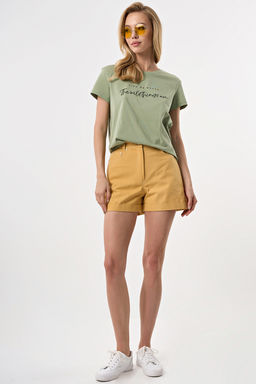 Шорты из джинсовой ткани желтые