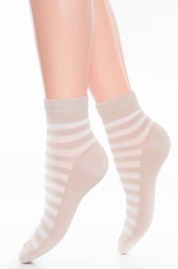 Цена за 2 шт. Женские носки Sandra