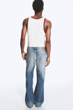 Vaqueros de tiro medio y pernera bootcut holgada Mercury - H&m фото 9
