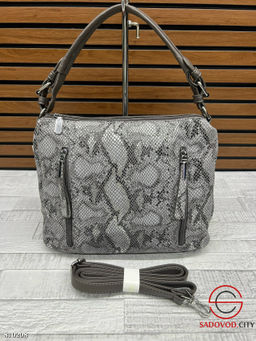 Сумки из материала лазер