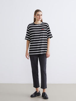 Bisiklet Yaka ?izgili Oversize Kad?n Ti??rt