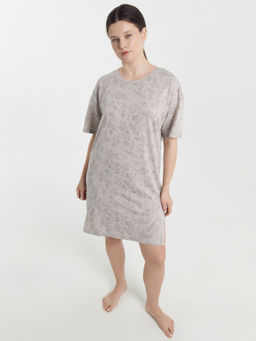 Сорочка ночная женская в сером цвете с веточками - Mark formelle фото 2