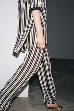 STRIPED CUFFED HEM LINEN BLEND TROUSERS - Zara фото 12