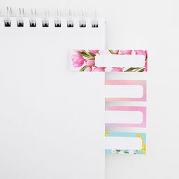 Подарочный набор, стикеры 4×20 л, отрывной блок 30 л., в открытке «8 Марта»