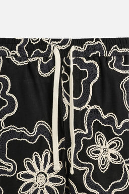 EMBOSSED EMBROIDERED BERMUDA SHORTS - Zara фото 9