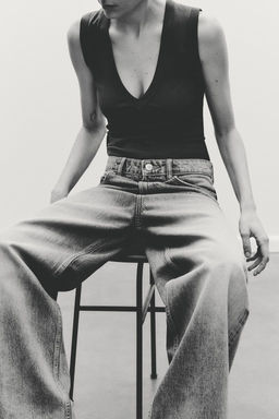 V-NECK TOP - Zara фото 23